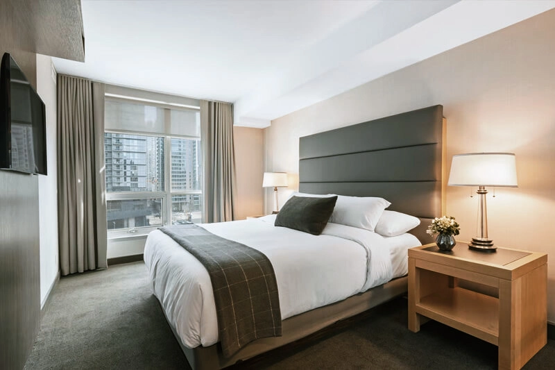 Luxury Tent with Bathtub